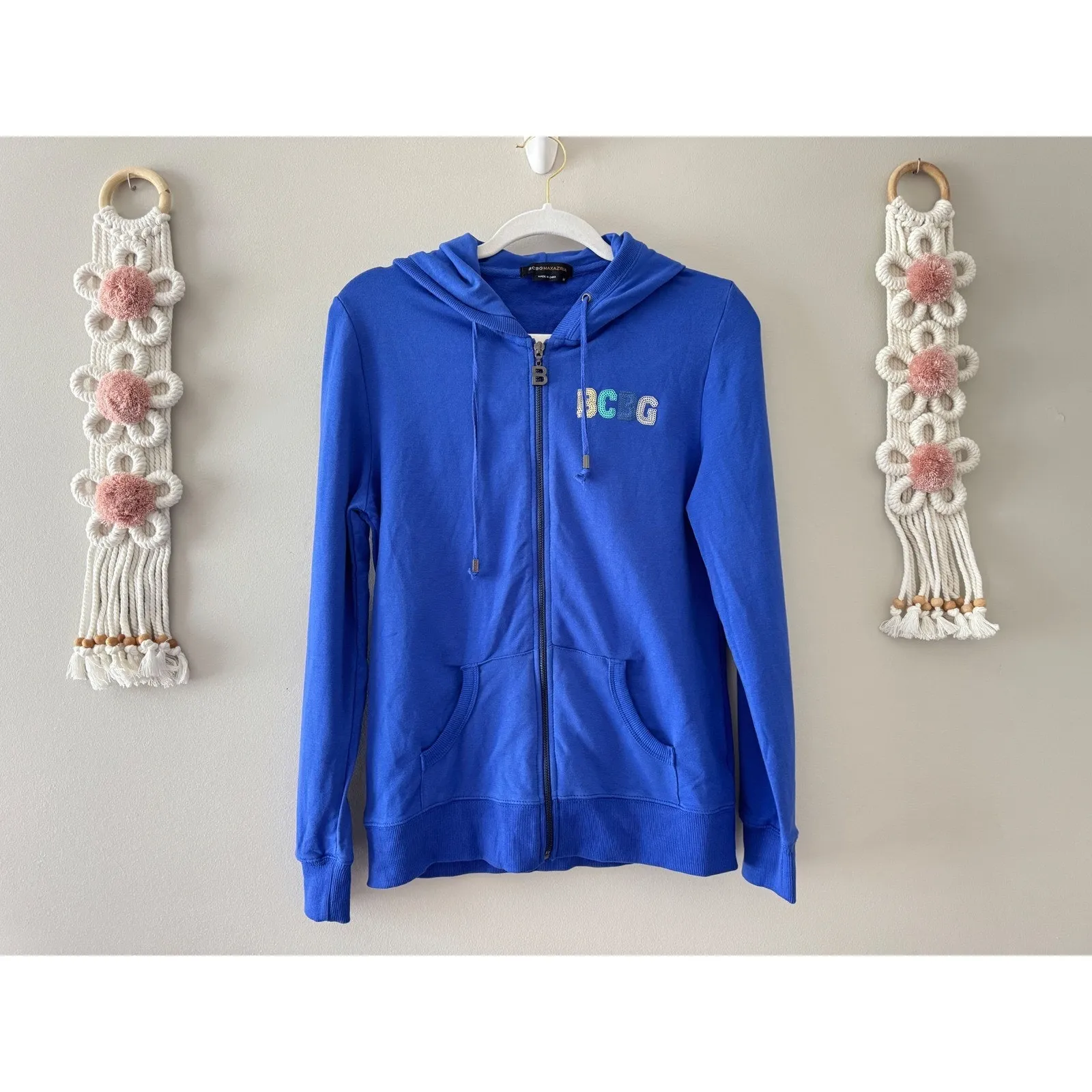 BCBGMAXAZRIA Hoodie Size Medium Blue Full Zip Front Pocket Winter Jacket - Image 4