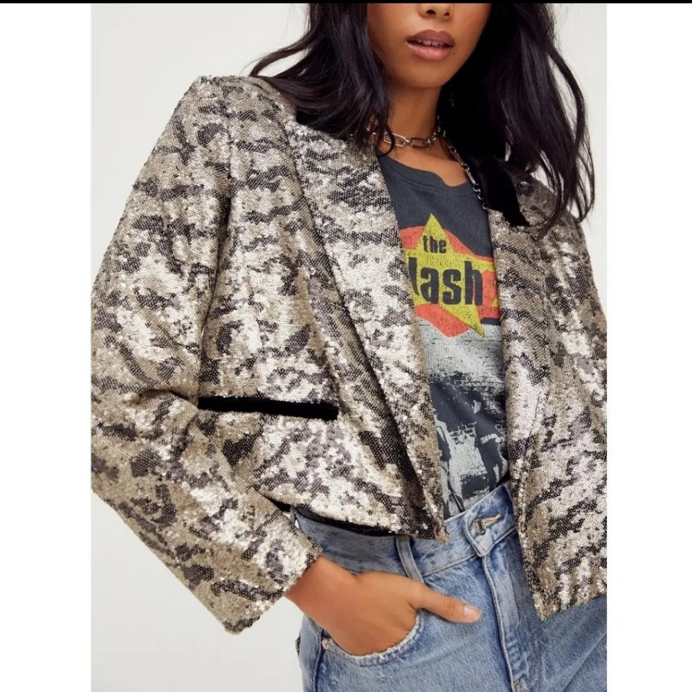 Free people Ari Sequin Cropped Blazer size XS - Image 2