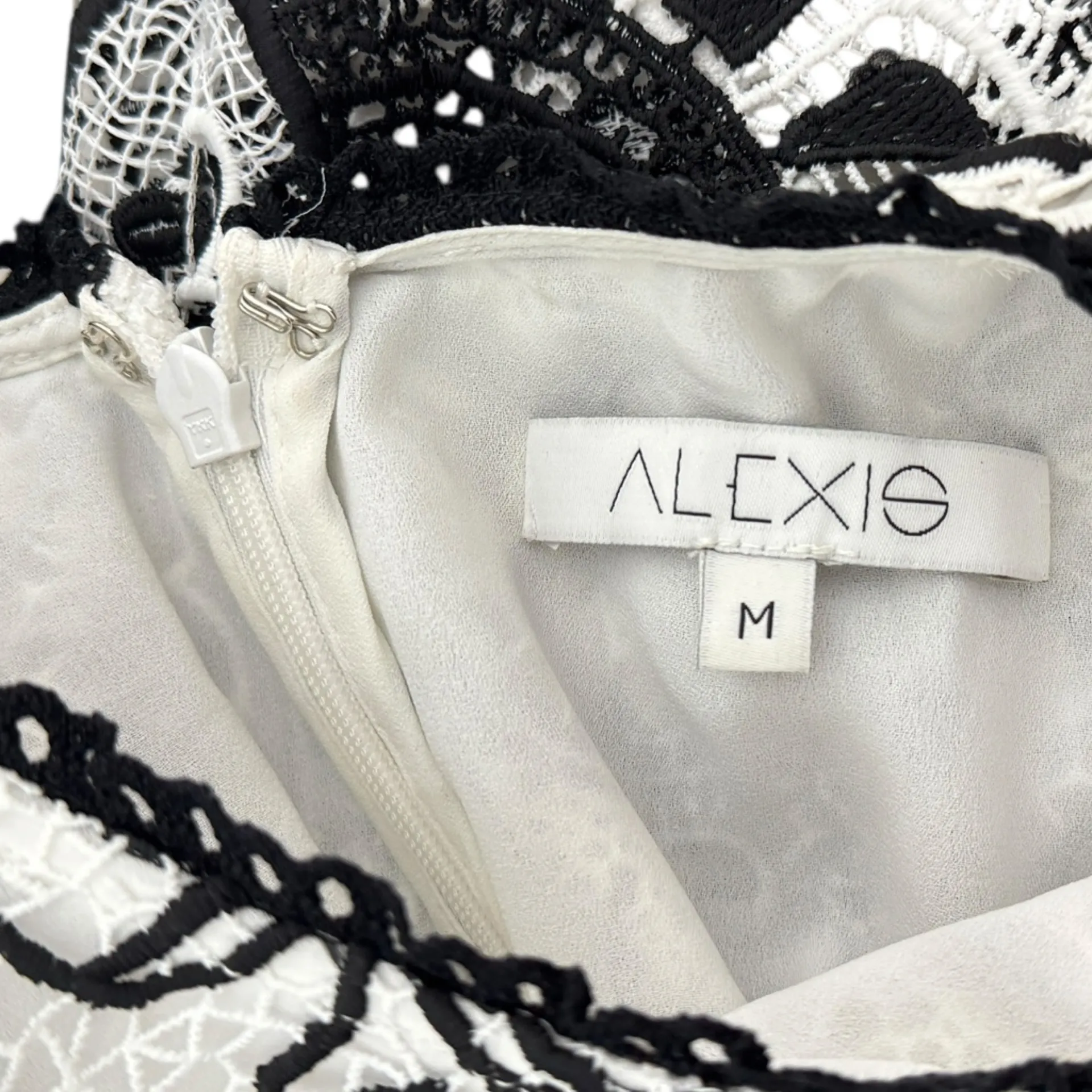 Alexis Ruston Black White Lace Dress - Image 7