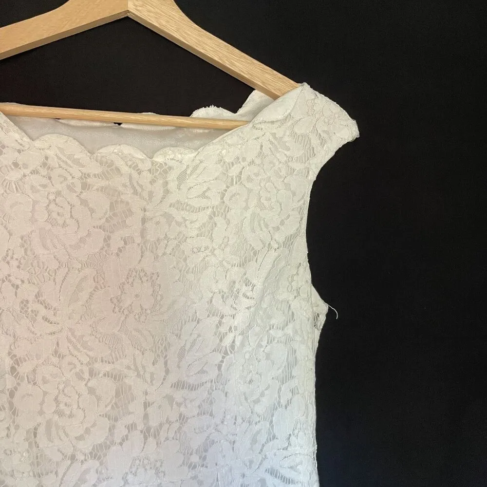 White Lace Sleeveless Long Dress With Scalloped Neckline & Side Zipper Closure - Image 2