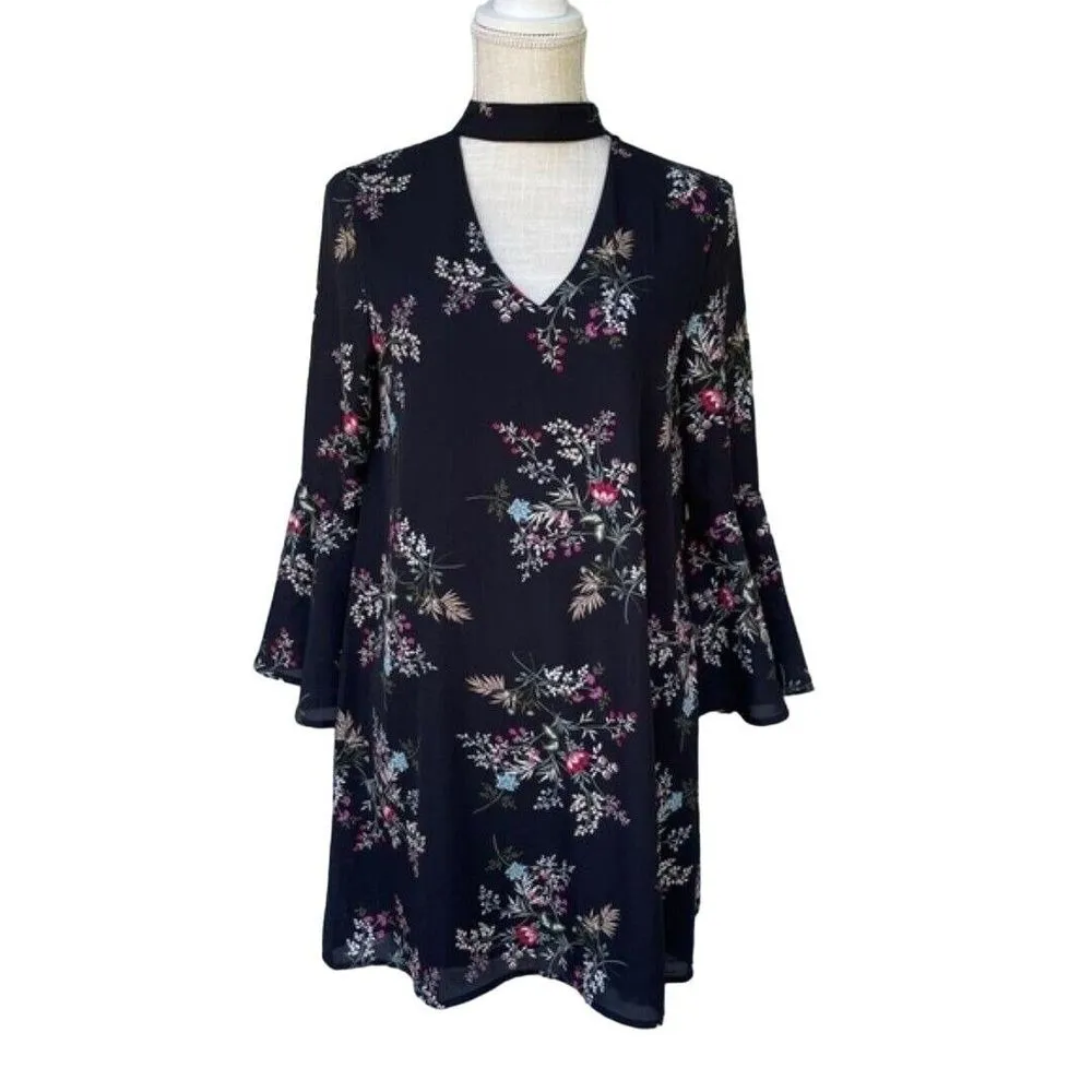 Francescas Miami Serena Shift Dress Womens Sz XS Floral‎ Choker Neck Bell Sleeve Black - Image 2