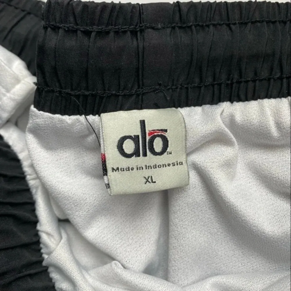 Alo • Black Purple Trim Running Shorts - Image 3