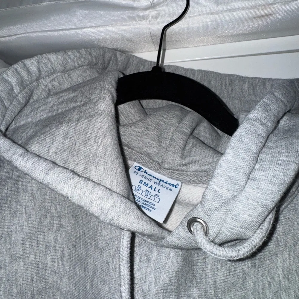 Champion cropped hooded sweatshirt - Image 3