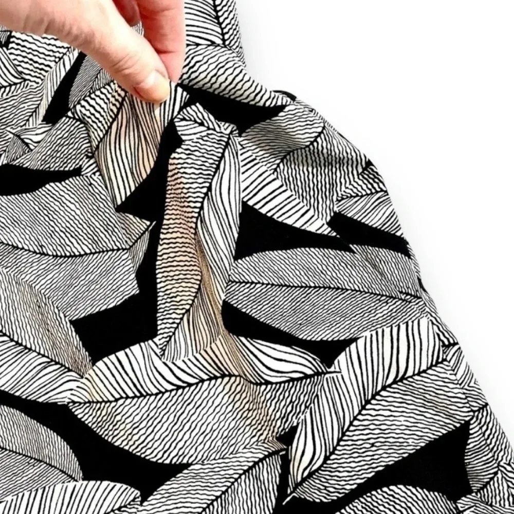 LOFT Fern Print Wrap Romper - Image 7