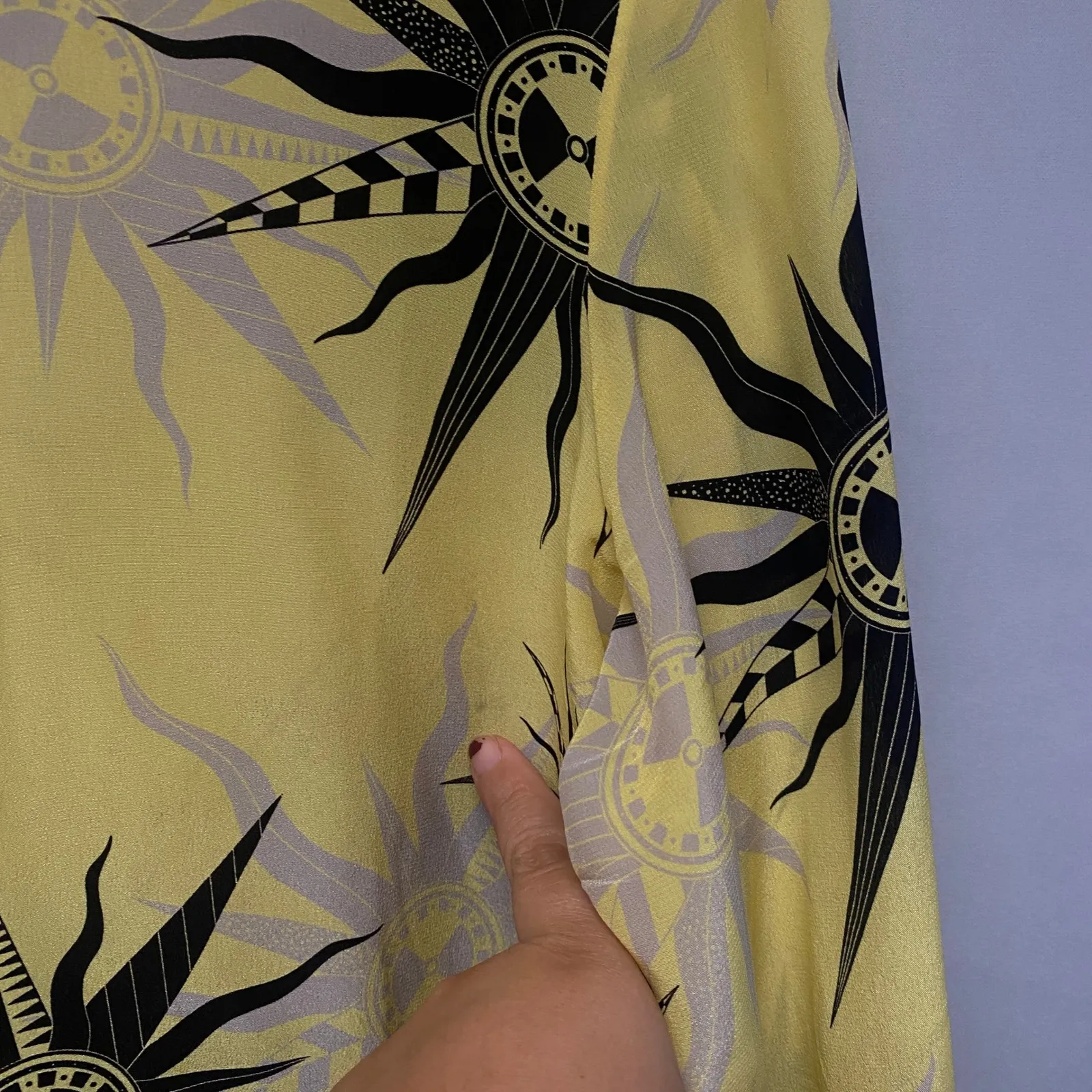 Fausto Puglisi Silk Sunburst Print Shirt Made in Italy Size 46 Artsy Avant Edgy Yellow - Image 11