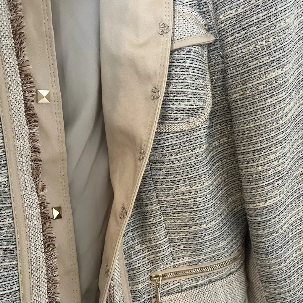 WHBM Silver Metallic Thread Jacket Elegant Workwear Chic Classic SZ 10 - Image 2