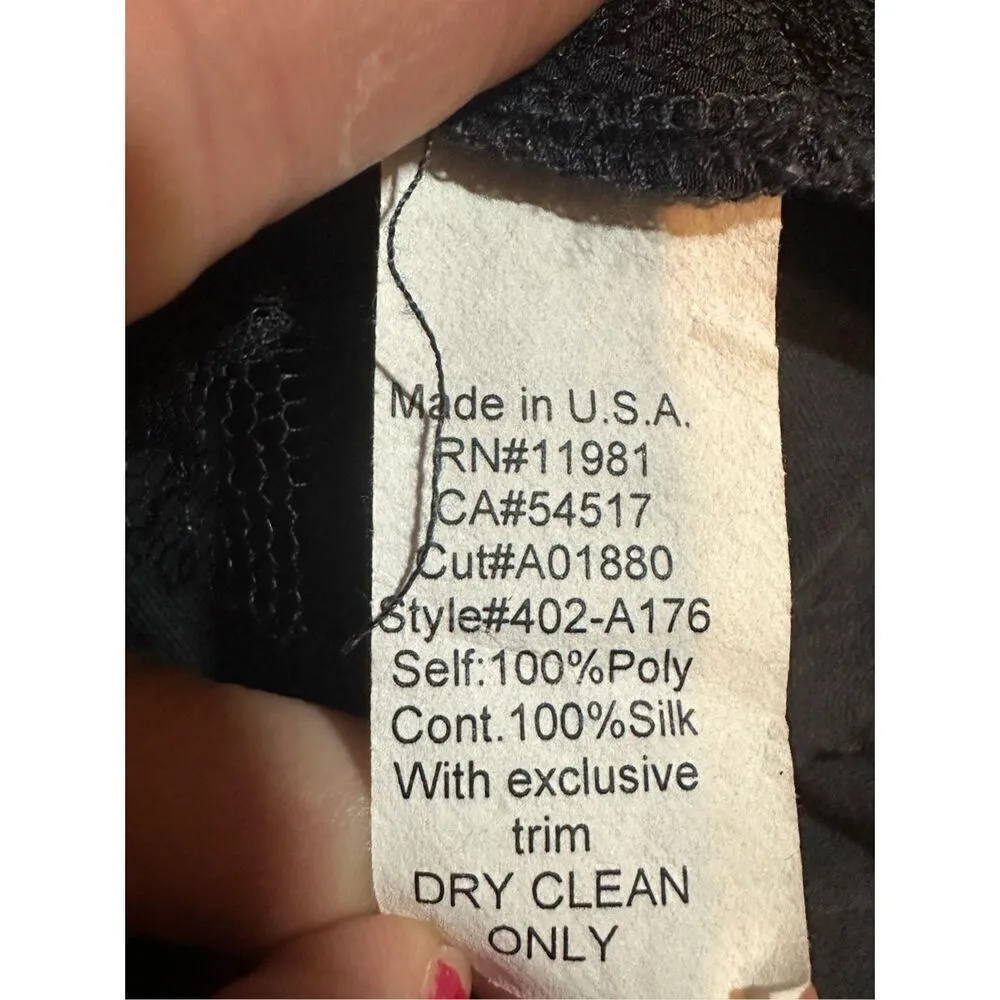 Bailey 44 womens black tiered silk top with lace trim sz S 90s - Image 7