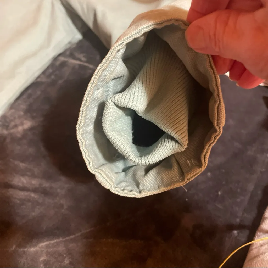 Carhartt seafoam green women’s Hooded Jacket, size XL - Image 9