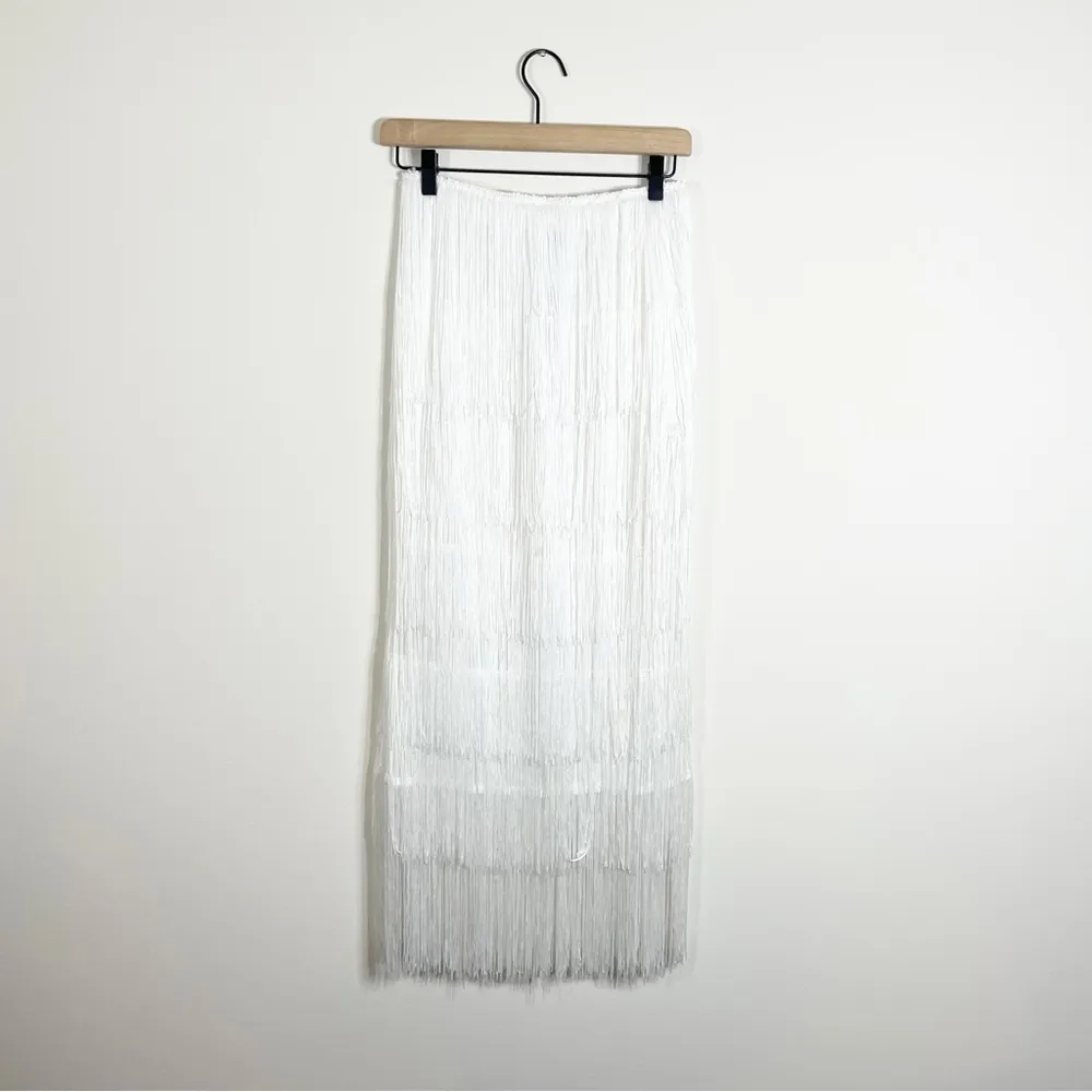 NWT Showpo Amalee Fringe Strapless Crop Top and Midi Skirt Set White Size 6 - Image 12