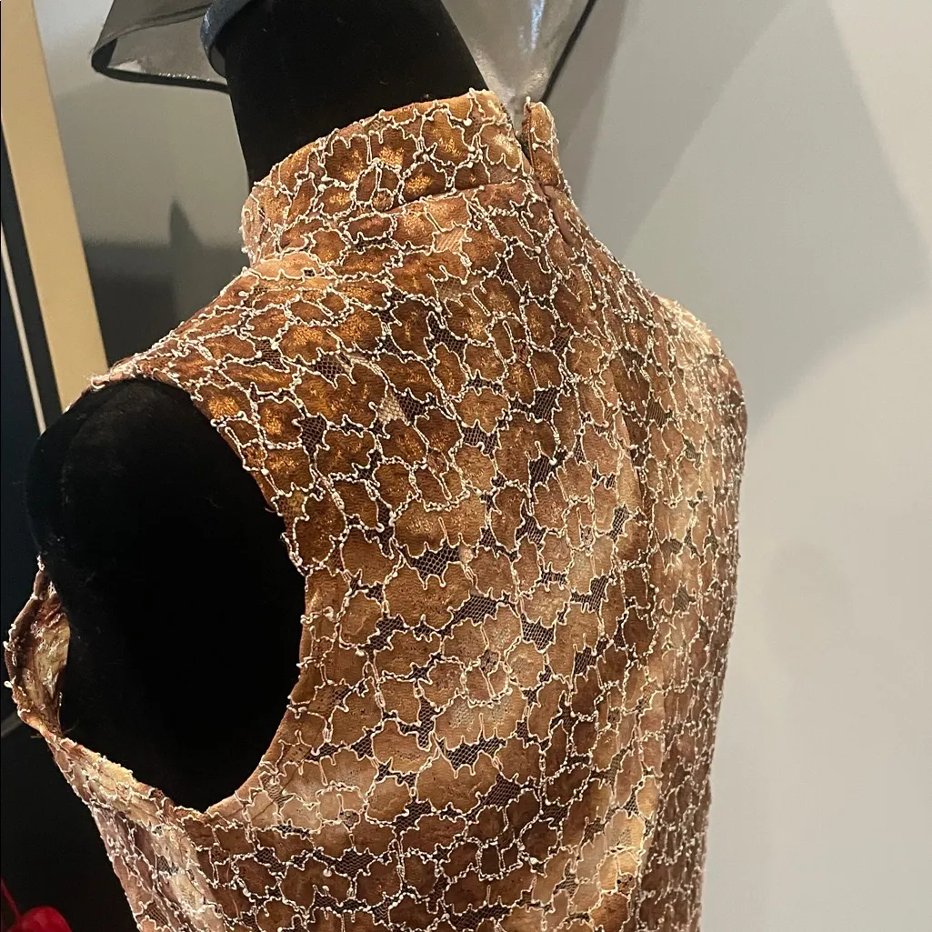 Elegant Brown Lace Dress sleeveless & fitted Size 4 - Image 3