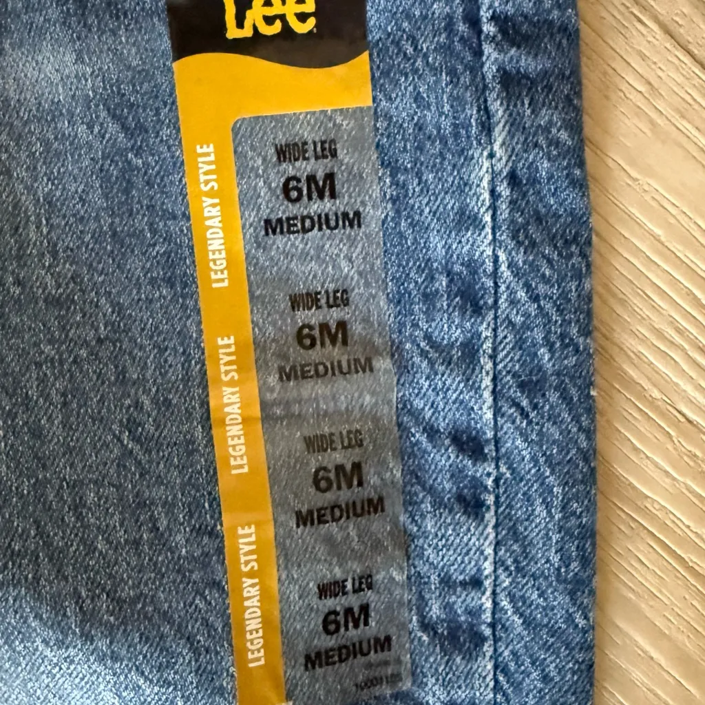 NWT LEE Women's Legendary wide leg cropped denim high rise Jeans Size 6 - Image 5