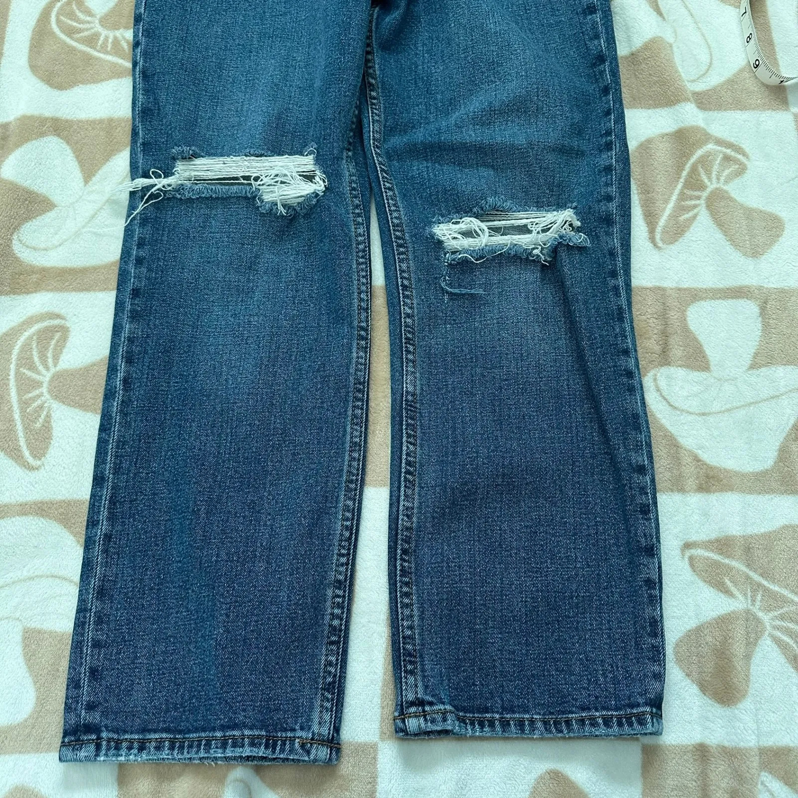 Ankle Straight‎ Ultra High Rise Distressed Jeans 4/27 Curve - Image 10