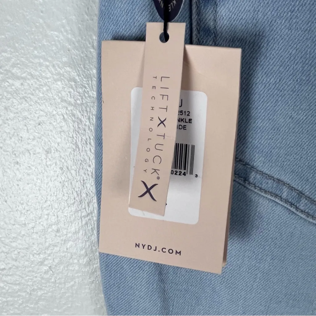 NYDJ Lightwash Marilyn Straight High Rise Lift Tuck Technology Crop Jeans 14 - Image 11