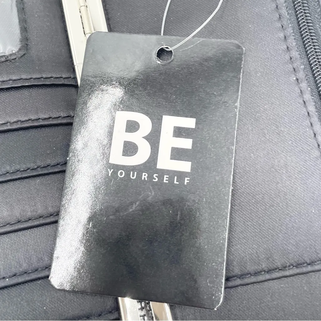 NEW Be Yourself Hard Wallet Clutch Silver Glitter Crystal Embellished Evening - Image 5