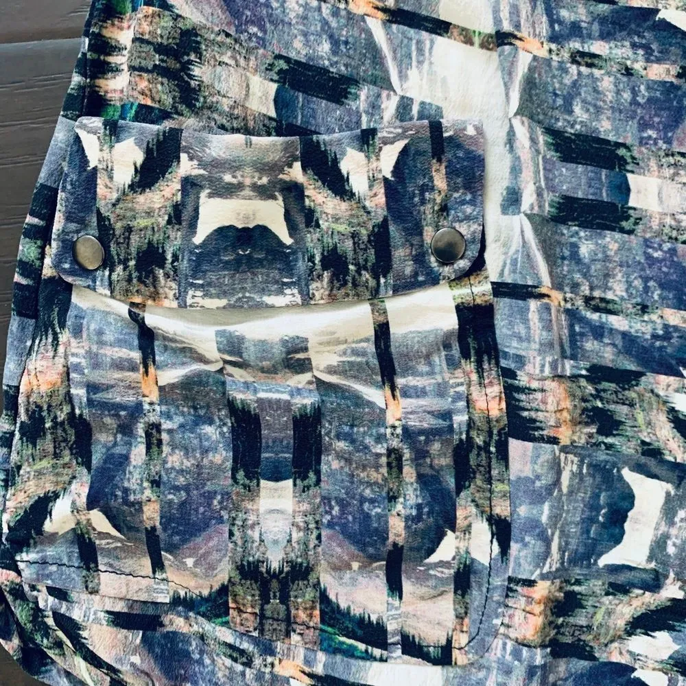 INTERMIX Women's Aztec Geo Watercolor Print 100% Silk Dress Shorts | Size: M - Image 3