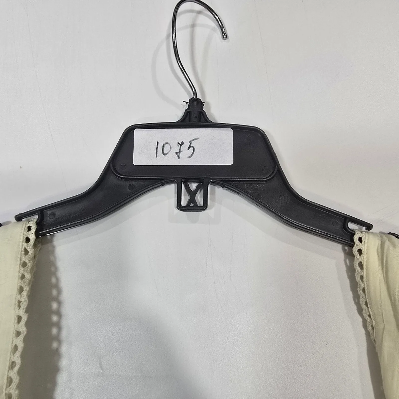 Tularosa Eleanora Embroidered Dress in Mellow Yellow Large - Image 14