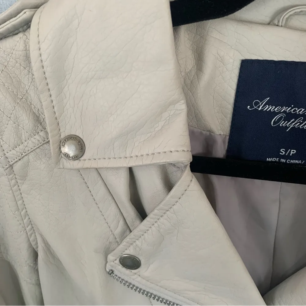 American Eagle Faux Leather Jacket Size Small Color Bone - Image 2