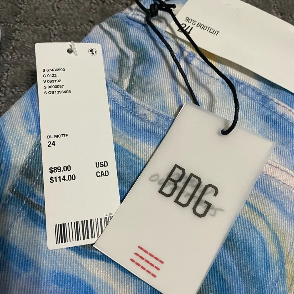 BDG '90s Mid Rise Bootcut Jean NWT Size 24 - Blue - Image 9