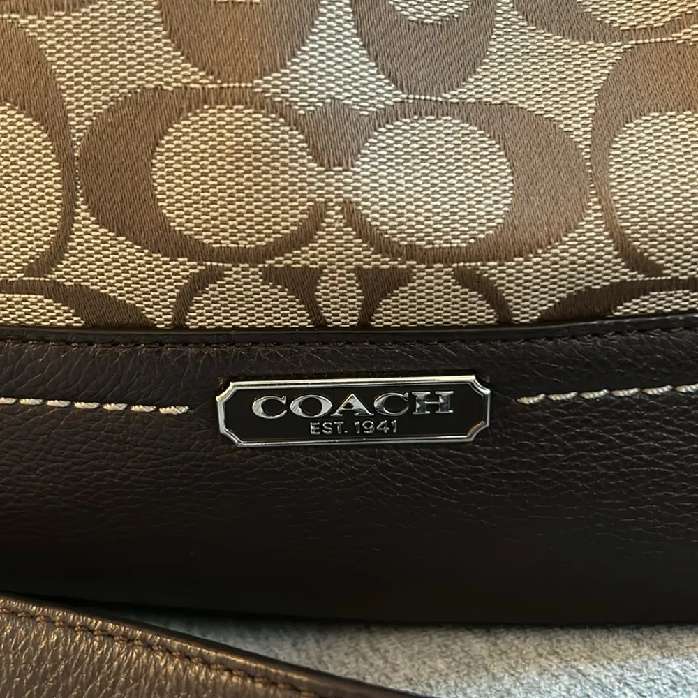 Coach Park Signature Hobo Shoulder Bag Handbag Purse Cloth Khaki M1392-F23279 - Image 2