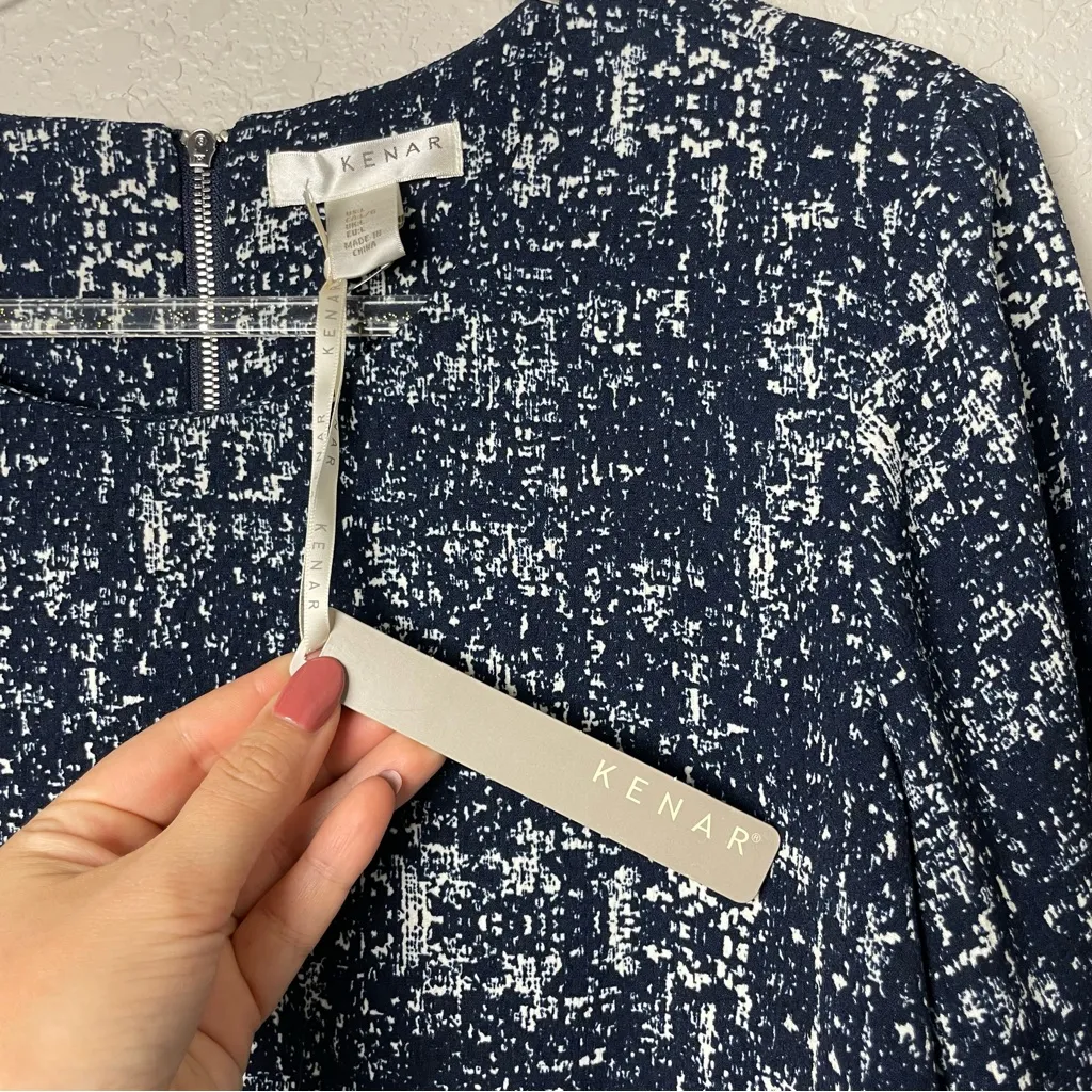 BNWT! Kenar Women's Navy Patterned Boxy Crop Top Size L - Image 3