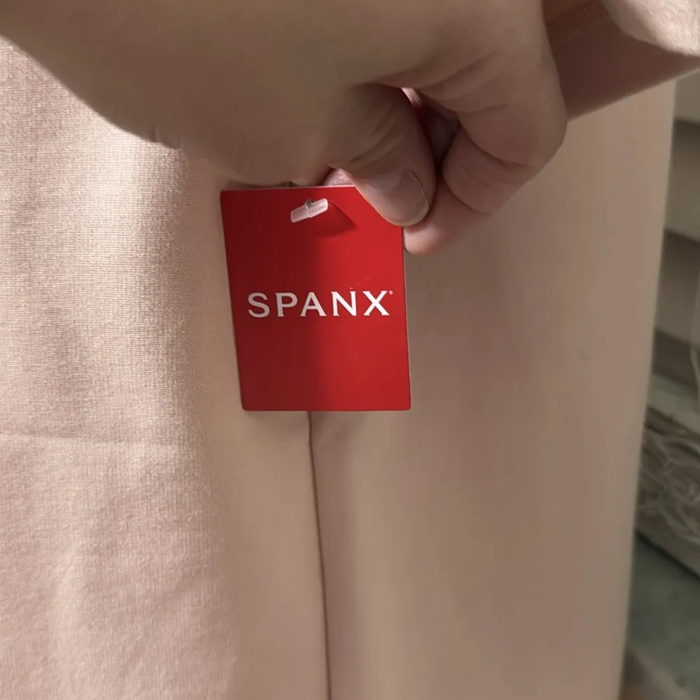 SPANX Women's Short Sleeve Tee - Light Pink - Image 4