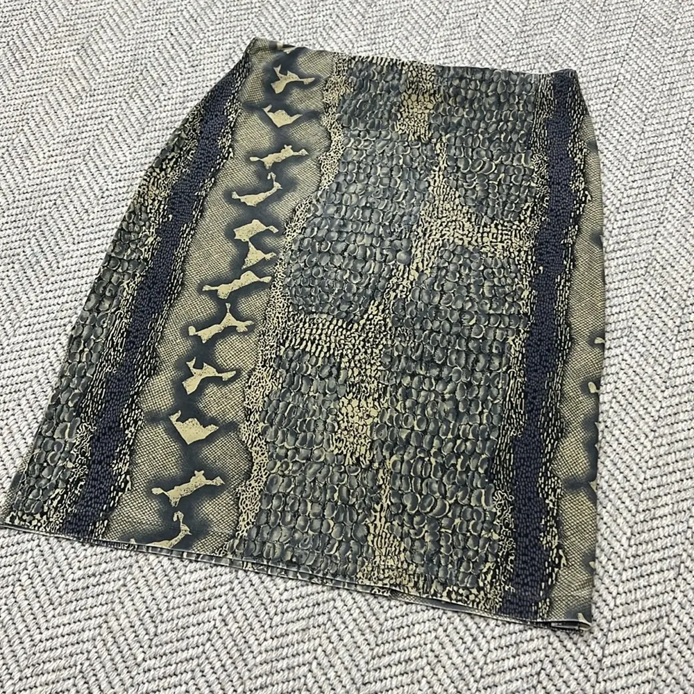 Joule skirt Size L - Image 7