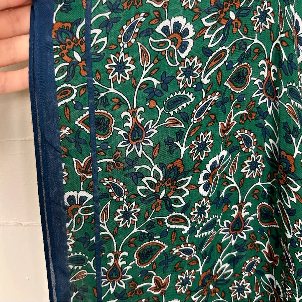 NWT LOFT Green Patterned Scarf FLAWED - Image 2