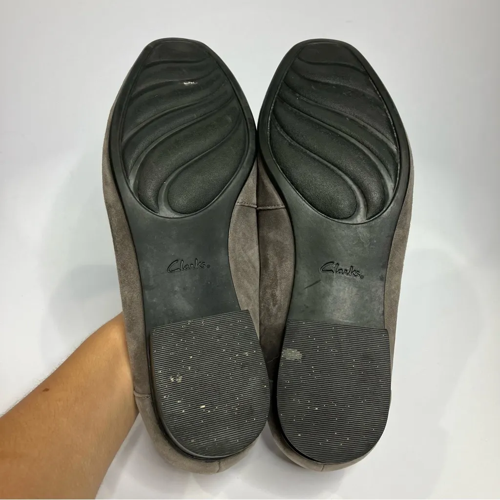 Clarks Keesha Cora gray suede penny loafers womens size 11 business professional - Image 7