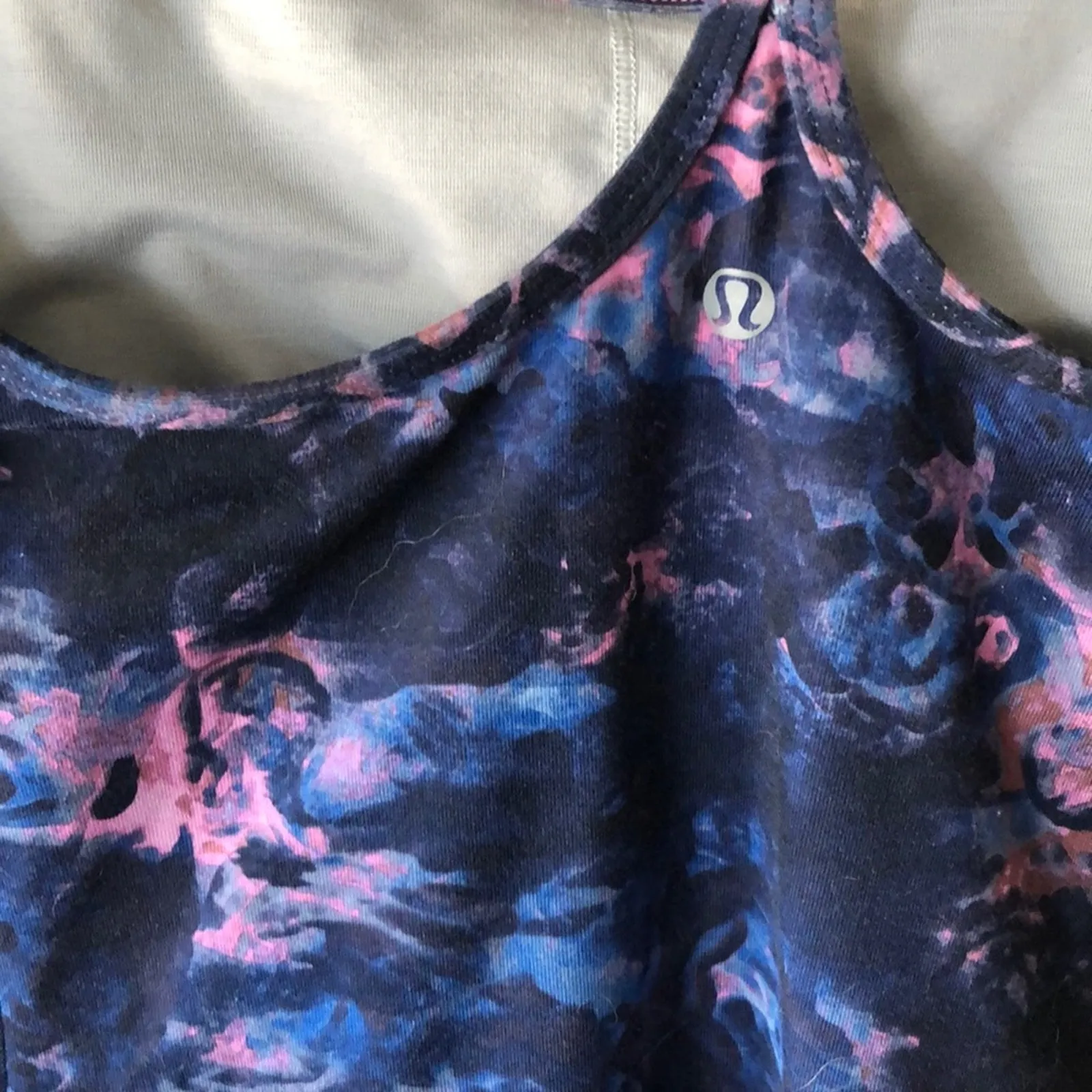 Lululemon Power Y Tank Top with Built-in Bra Size 4 - Image 5