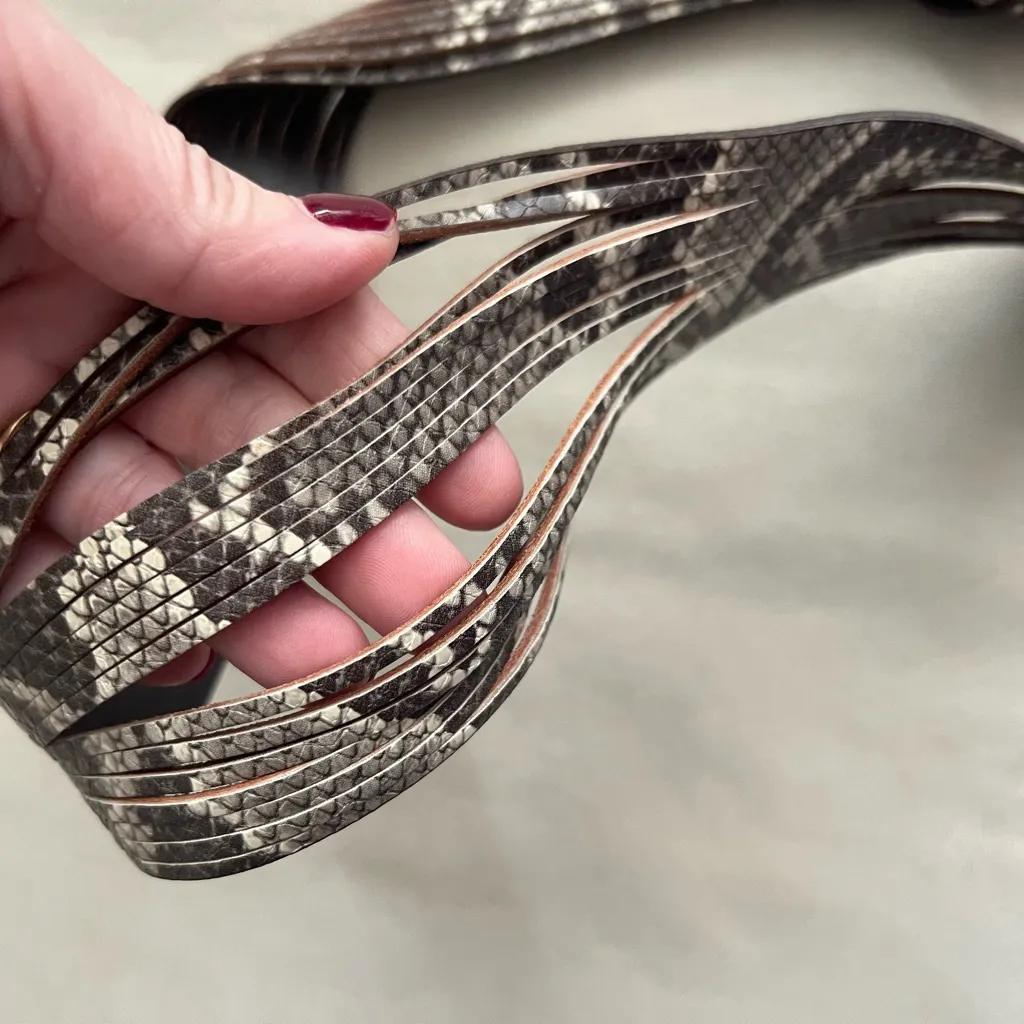 🔥 Anthropologie Genuine Leather Snakeskin Fringe Belt – M/L – Rare Style! 🔥 - Image 5