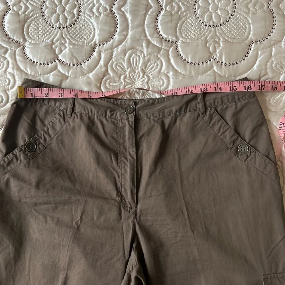 Chico’s Cropped Cargo Pants in Brown Size 2/ US 12 - Image 9