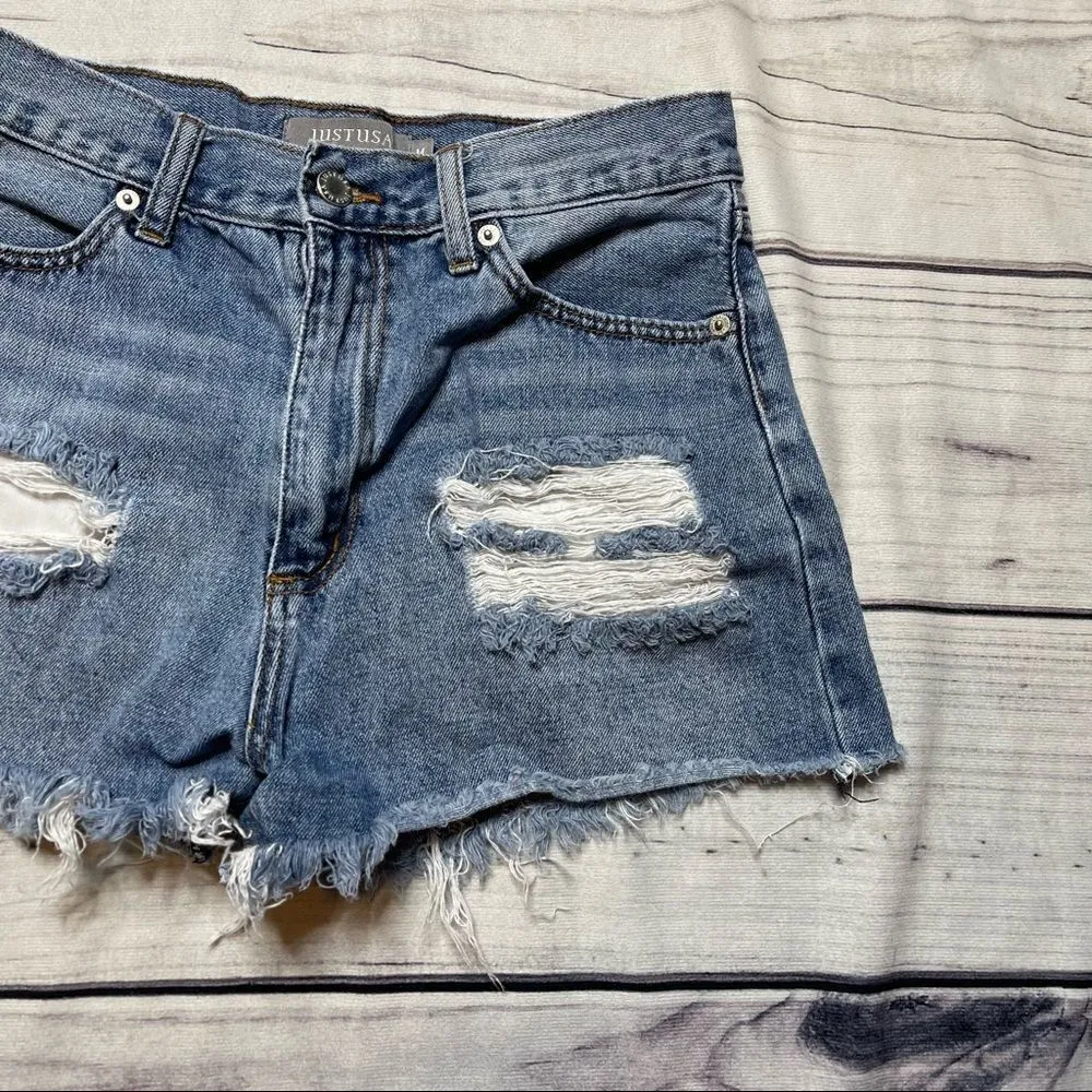 Just USA Womens Cut Off Jean Shorts Size Medium Denim Distressed Frayed Hem - Image 10