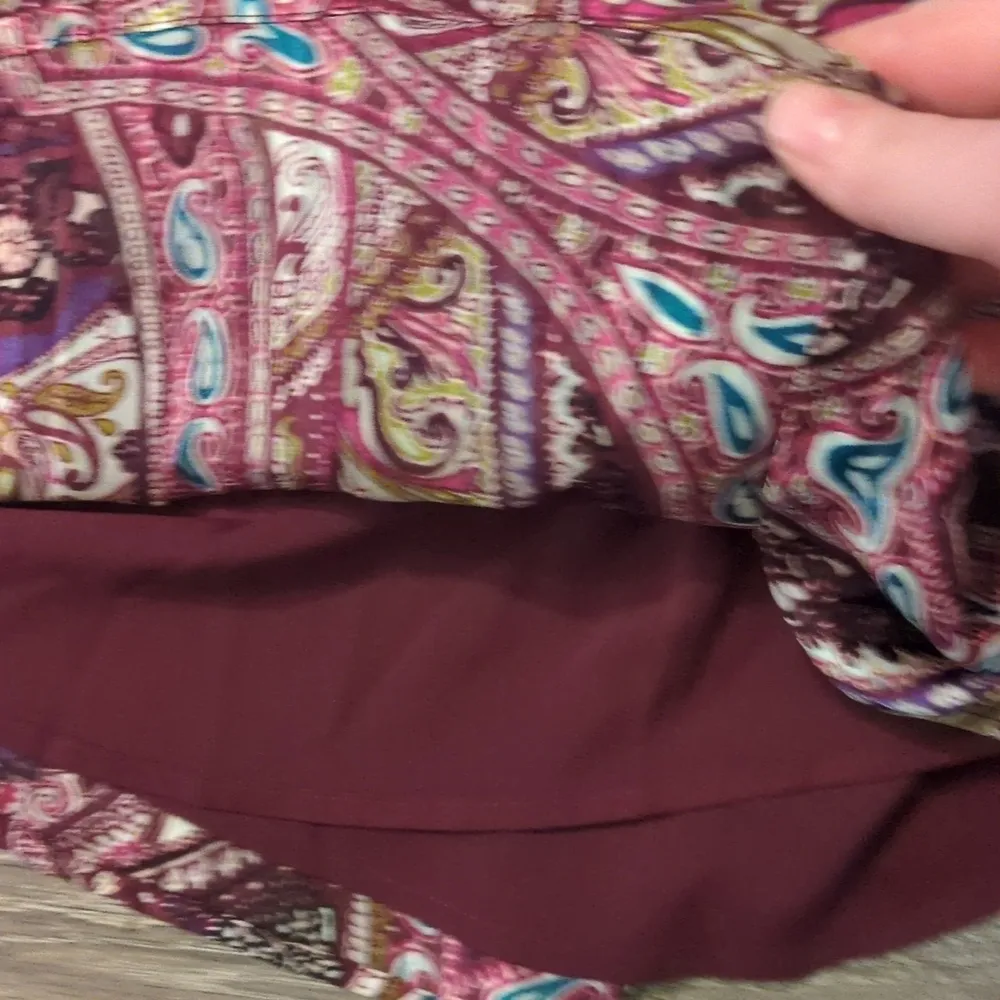 Chicos Bohemian Scrolls Mock Neck Woven Print Size 1 - Image 3