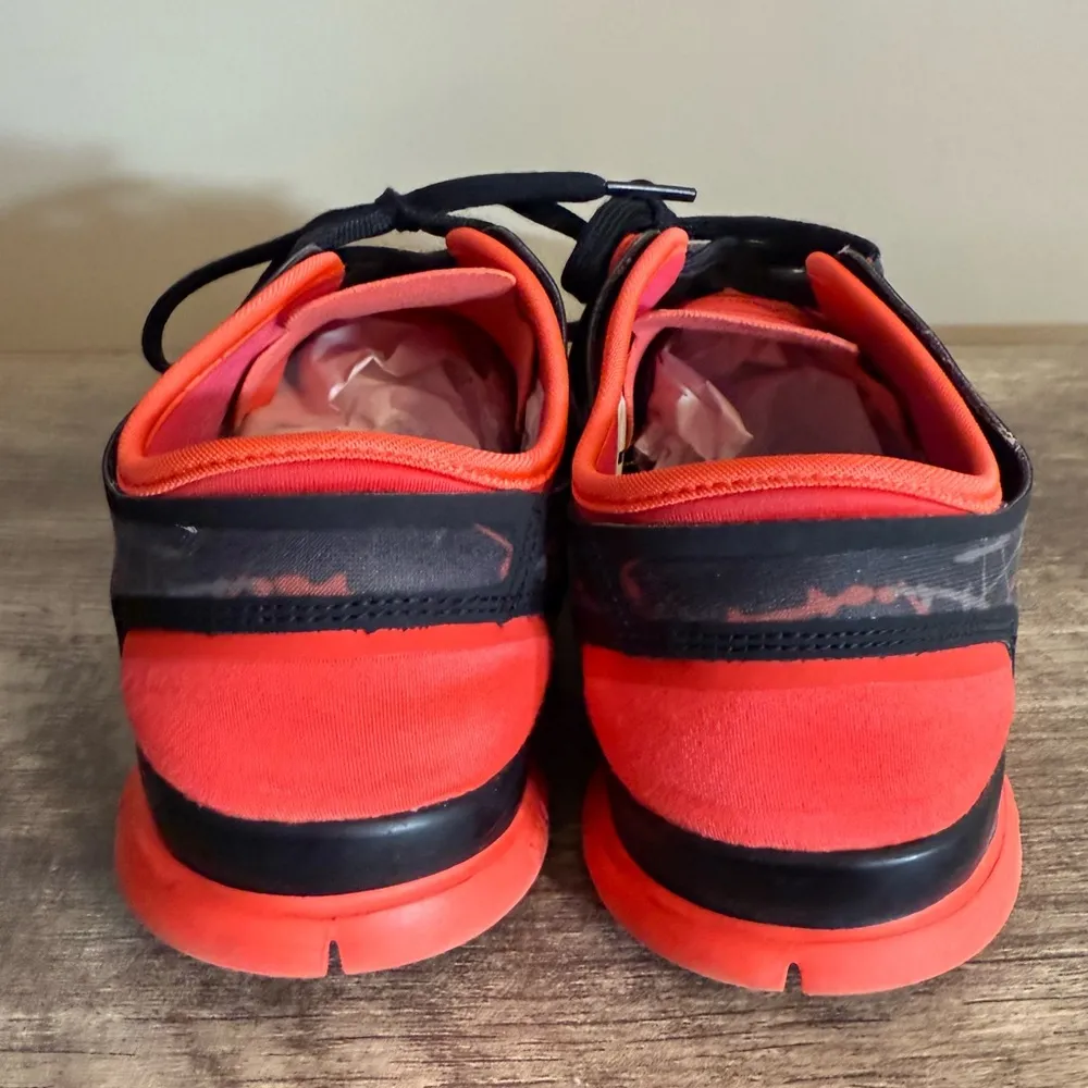 Nike Free TR Connect 2 Running Sneakers Women’s Size 8 Black Crimson Gray - Image 7