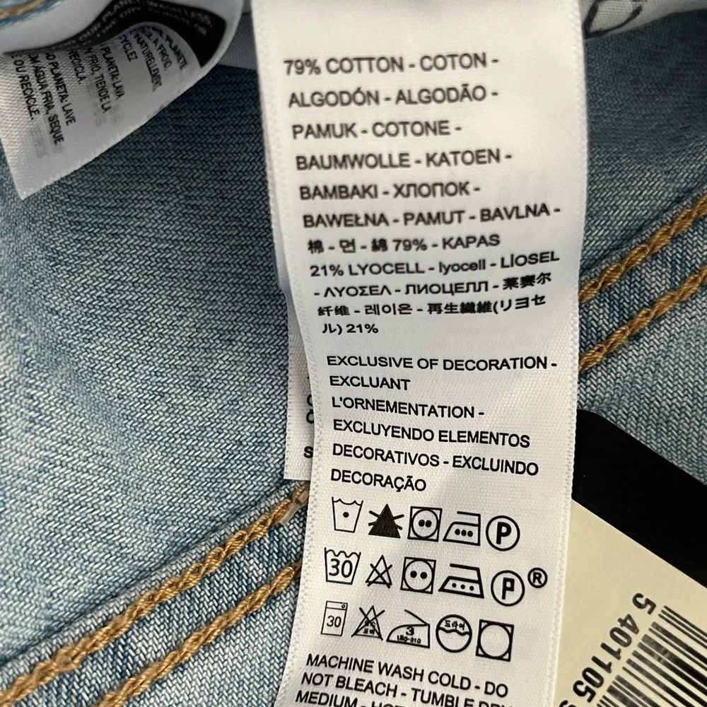 Levi’s baggy belted jean shorts 27 NWT - Image 10