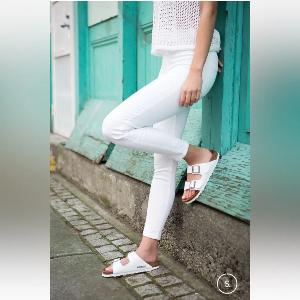 Birkenstock White and Brown Footbed Sandals - Image 12