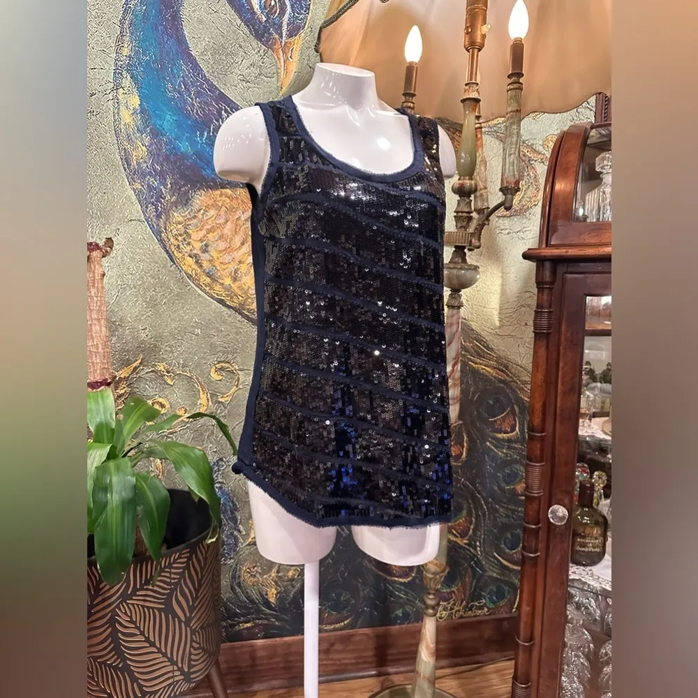 EUC Ann Taylor Loft Dark Navy Midnight Blue Sequin Blouse tank top - Image 2