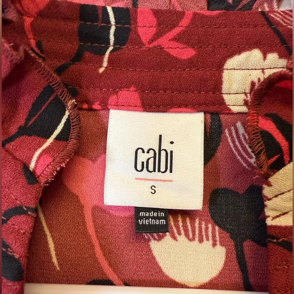 CAbi | Corsage Blouse Red Black Pink Floral Gathered Waist Women’s Size Small - Image 11