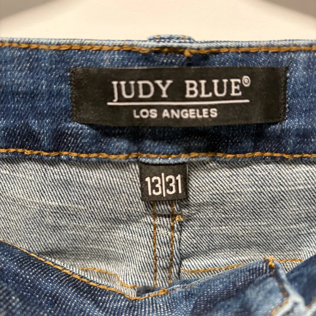 Judy Blue Boyfriend Fit Jeans size 13 Waist 31 Distressed Waffle Thermal Patch - Image 4