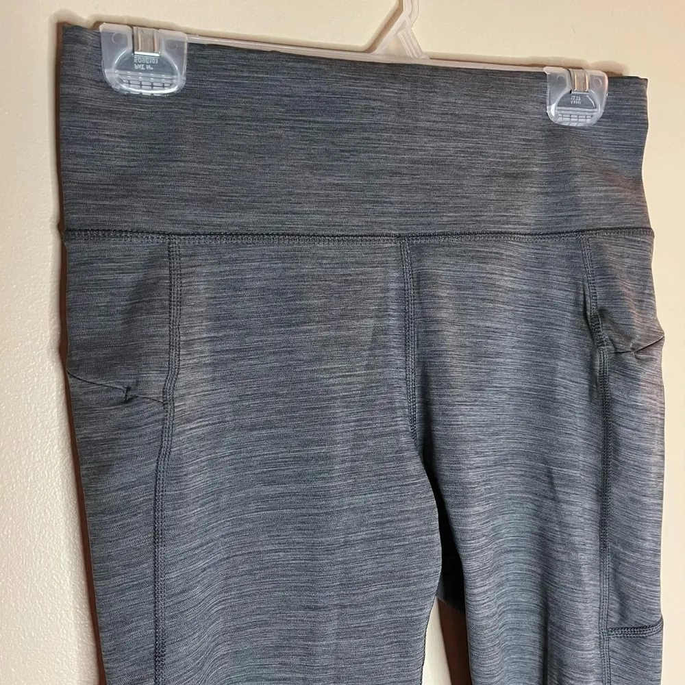 Member's Mark Heather Gray Work It Out Moisture Wicking Leggings Size L - Image 3
