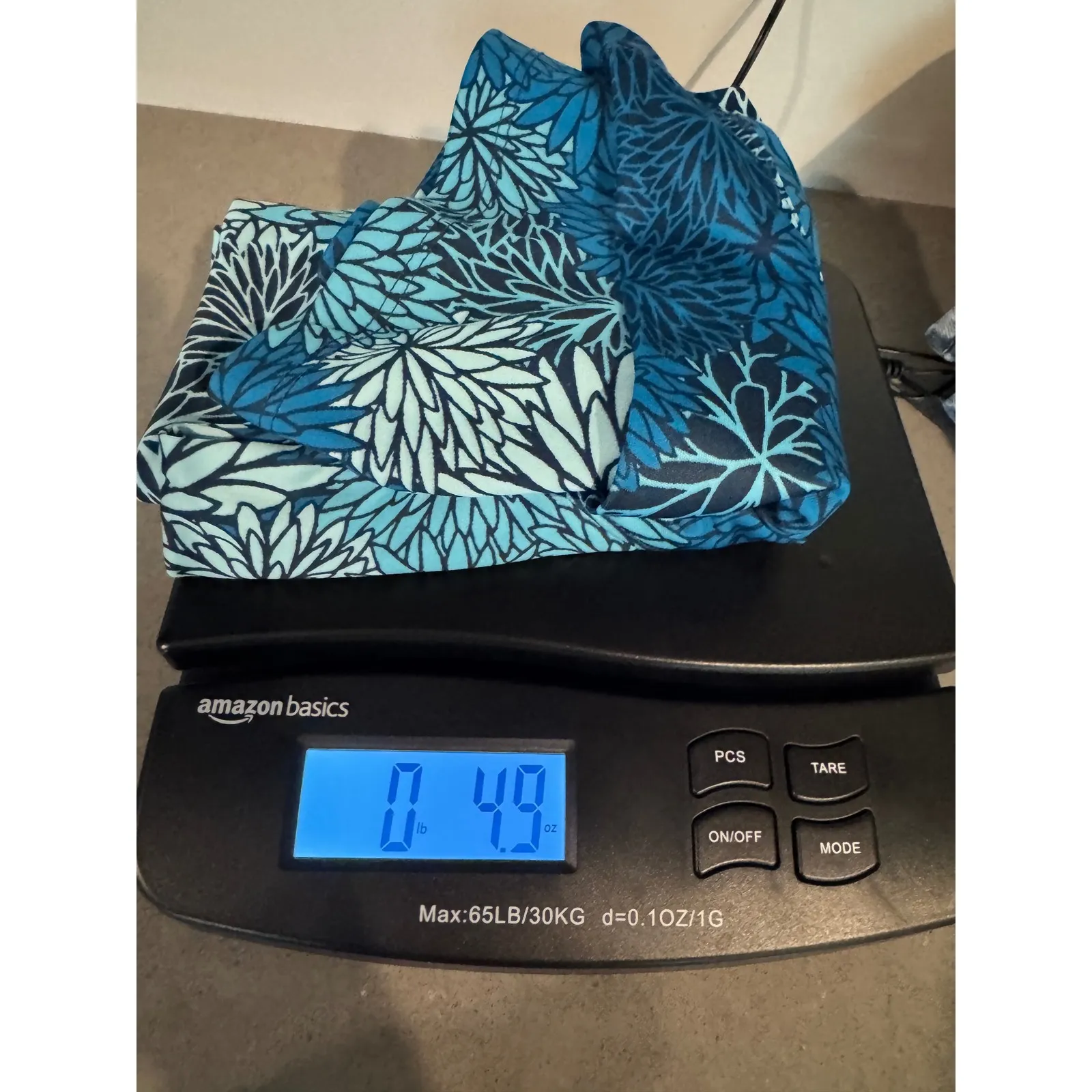 Columbia PFG Women's Blue Floral Rash‎ Guard Swim Shirt Top S Size undefined - Image 8