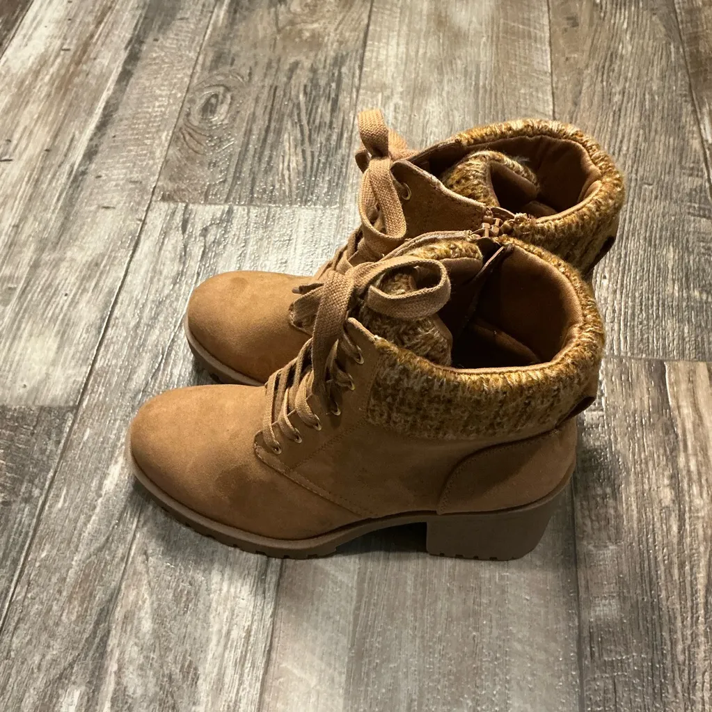 Sun & Stone Women's Tan Ankle Boots Size 8 - Image 6