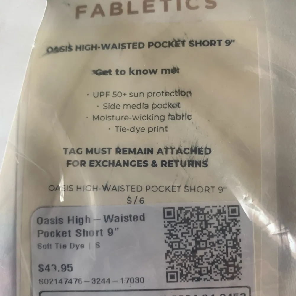 BRAND NEW Fabletics High-Waisted Pocket Short - Image 3