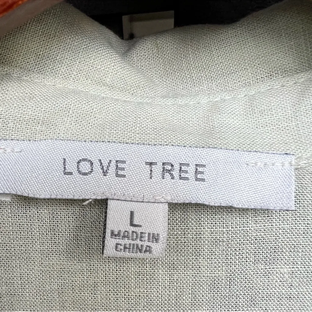 Love Tree Button-Up Linen bland top size Large color is Mint‎ - Image 4