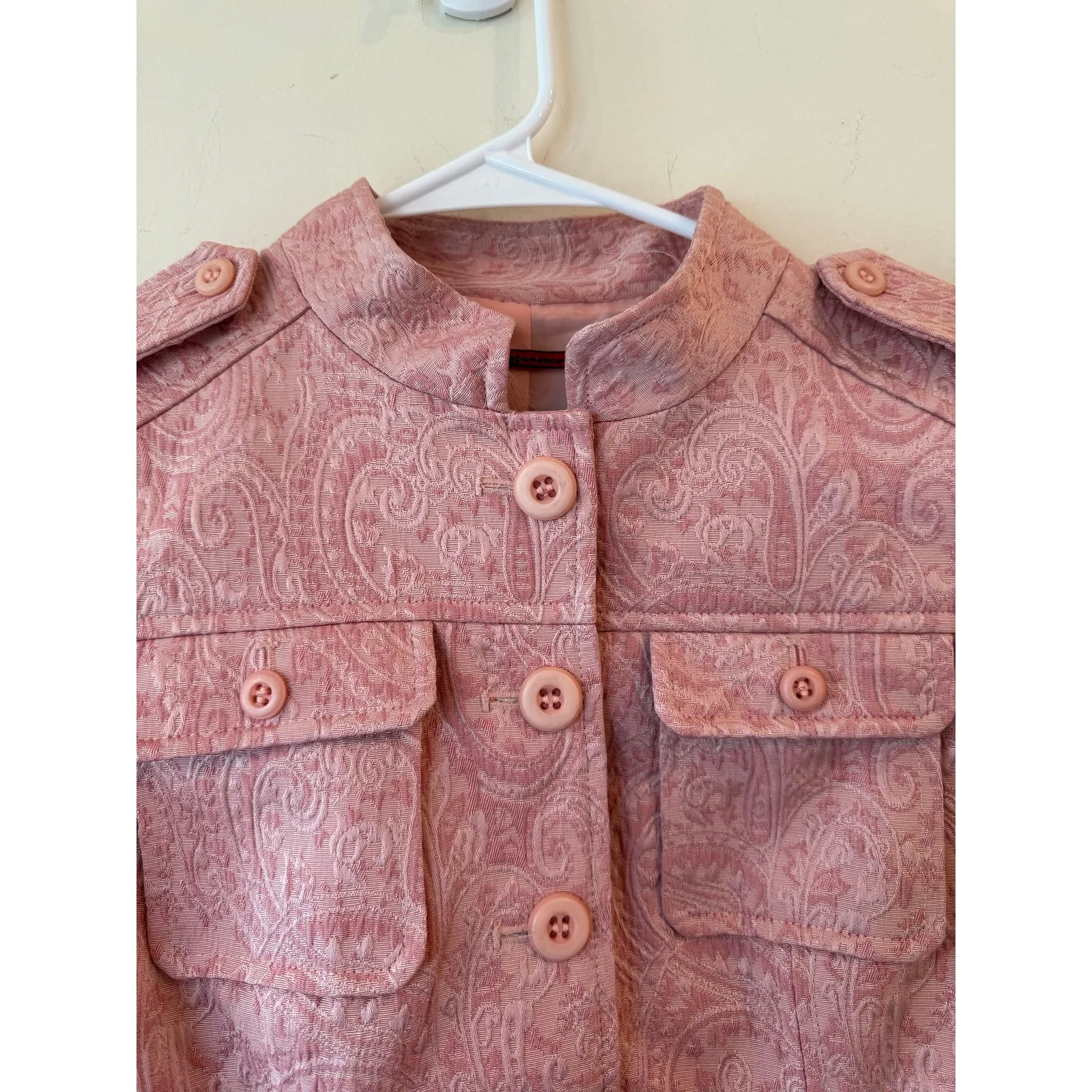 Tapemeasure Blazer Jacket Women 10P Pink Paisley Brocade Lined Crop Button Front Size 10 - Image 5