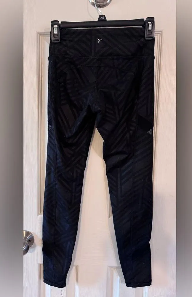 Geometric Black Leggings - Image 7