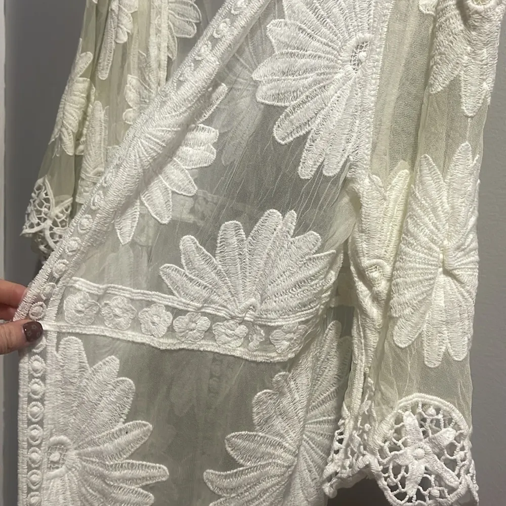 POL OS Clothing Kimono Ivory Lace Open Front Swimwear Boho Chic Embroidered - Image 8