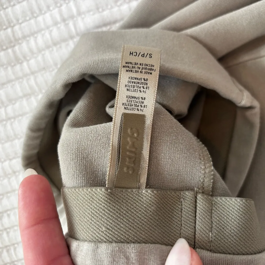 SKIMS Outdoor Collection Smoothing High Rise Leggings Green Women's Size Small - Image 6