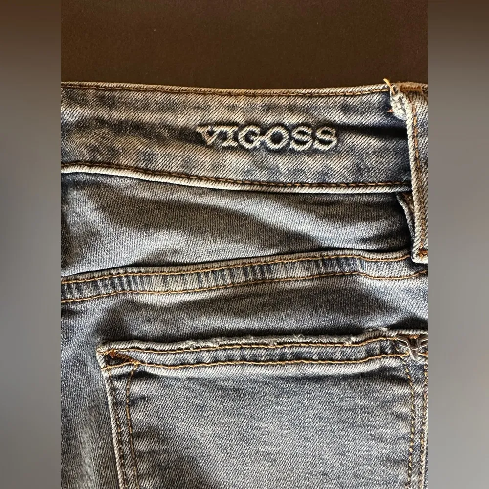 Vigoss (24) Hige Rise NWT Stevie Straight Crop, Raw Hem, light wash - Image 5