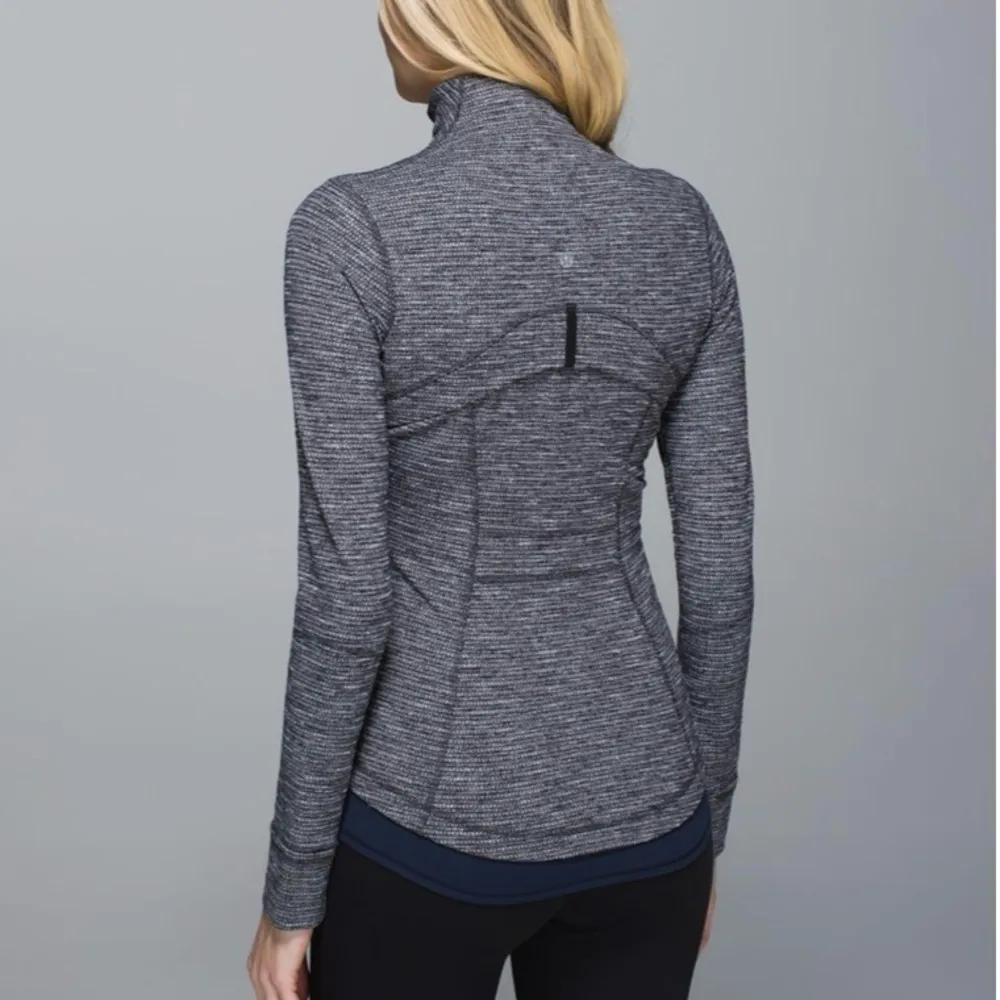 LULULEMON DEFINE JACKET  
COCO PIQUIE BLACK WHITE SIZE 6 - Image 2